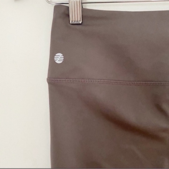 Z by Zella Mesh Calf 7/8 Leggings Athletic Yoga Workout Size Small Gray/ pink - Picture 6 of 9